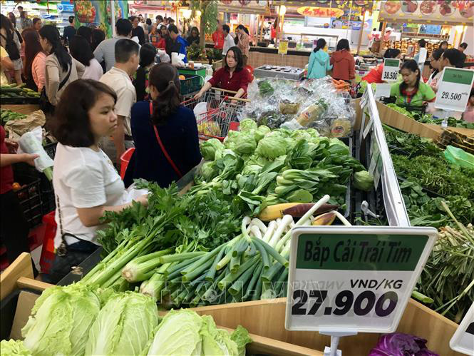 Thận trọng kiểm soát chặt giá cả thị trường những tháng cuối năm - Ảnh 1. Thận trọng kiểm soát chặt giá cả thị trường những tháng cuối năm - Ảnh 1.