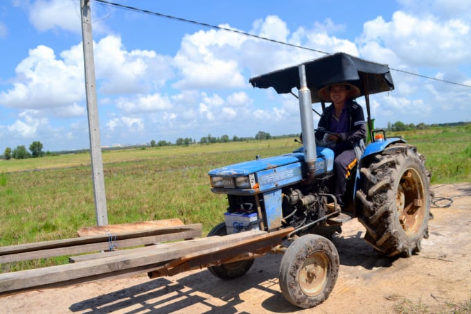 Người gieo 'đầu rồng, đuôi phụng, cánh tiên' trên đất phèn - Ảnh 5.