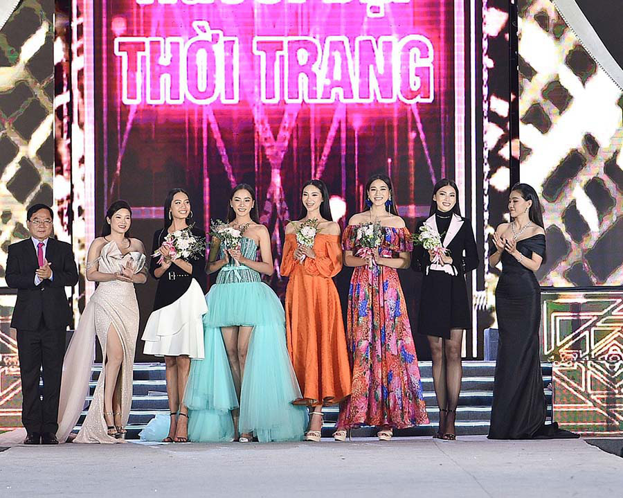 Lộ diện 5 thí sinh xuất sắc trong đêm thi Người đẹp thời trang Hoa hậu Việt Nam 2020  - Ảnh 1.