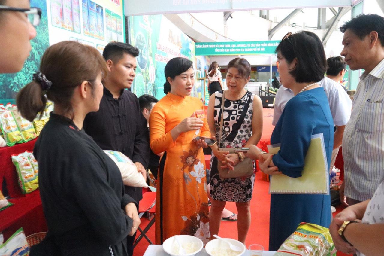 2 yếu tố tạo nên thành công của Bắc Kạn: Ưu tiên đầu tư, chú trọng nông nghiệp - Ảnh 4.