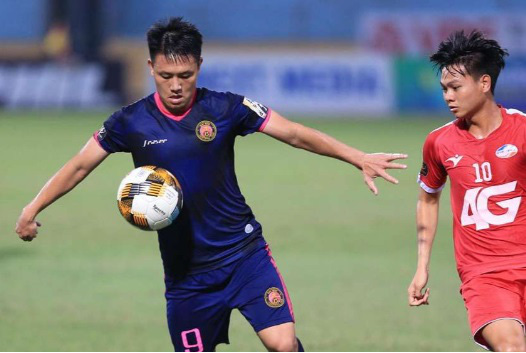 7 cầu thủ gây thất vọng nhất V.League 2020: Điểm tên ngôi sao Việt kiều - Ảnh 4.