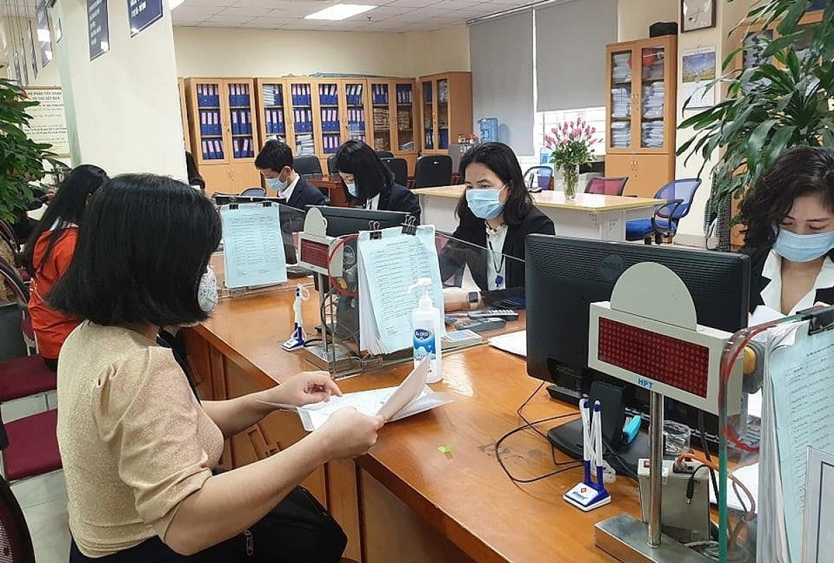 Công khai thông tin người nộp thuế được khoanh, xóa nợ để dân biết - Ảnh 2. Công khai thông tin người nộp thuế được khoanh, xóa nợ để dân biết - Ảnh 2.