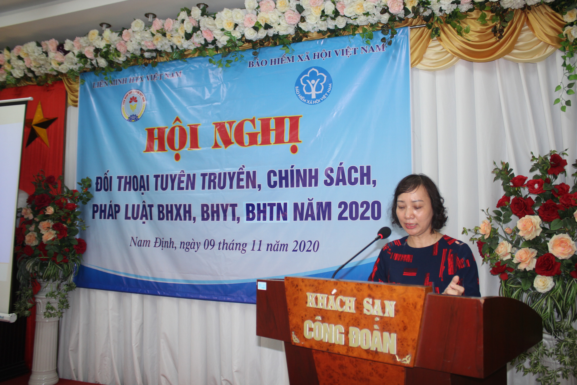 Chú trọng phát triển BHXH tự nguyện trong nông dân, lao động làng nghề - Ảnh 1.
