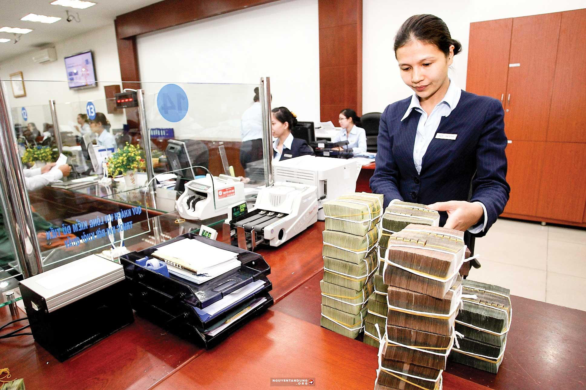 Bổ sung quy định chấp thuận danh sách dự kiến nhân sự của ngân hàng khi khuyết người đại diện pháp luật - Ảnh 2.