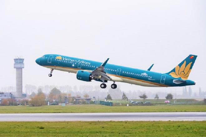 Vì sao phải gấp rút ‘cứu’ Vietnam Airlines? - Ảnh 1. Vì sao phải gấp rút ‘cứu’ Vietnam Airlines? - Ảnh 1.