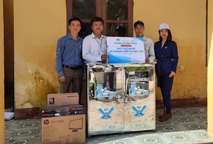 Karofi đưa nước sạch đến học sinh Quảng Trị - Ảnh 1.