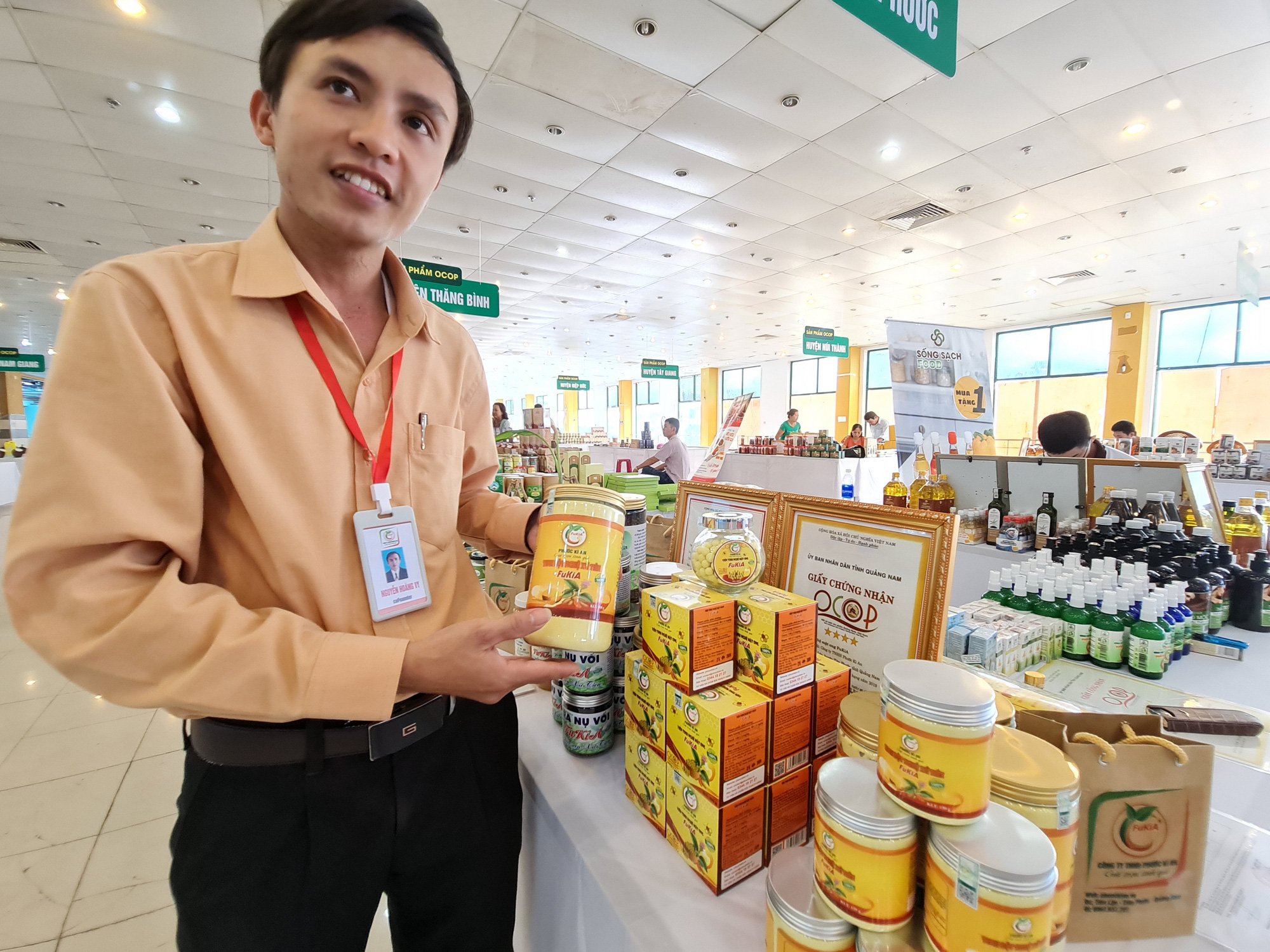 Quảng Nam: Đưa sản phẩm nhà nông gắn sao bay xa thị trường toàn quốc - Ảnh 6.