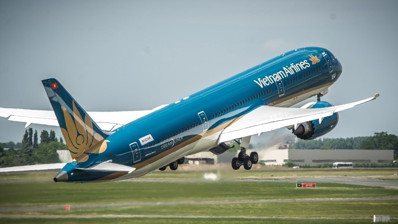 Động thái của Vietnam Airlines sau khi được Quốc hội đồng ý “giải cứu” - Ảnh 2. Động thái của Vietnam Airlines sau khi được Quốc hội đồng ý “giải cứu” - Ảnh 2.