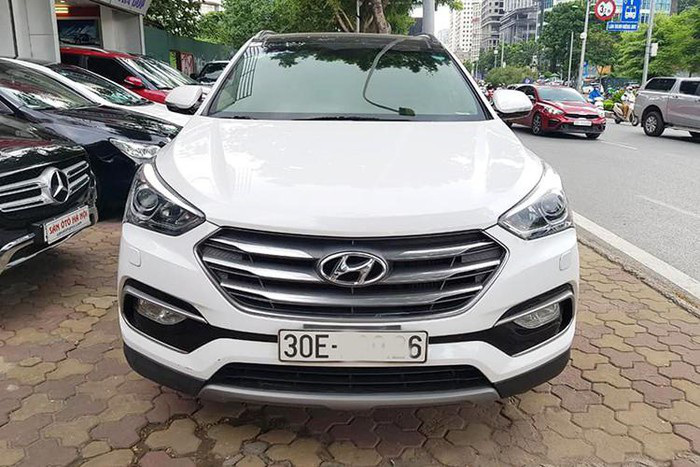 "Top" những mẫu xe dùng 5 năm vẫn giữ giá, được người Việt săn đón - Ảnh 5. "Top" những mẫu xe dùng 5 năm vẫn giữ giá, được người Việt săn đón - Ảnh 5.