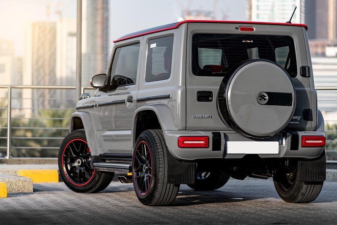 Suzuki Jimny rất giống Mercedes G-Class với gói độ giá 5.700 USD - Ảnh 2. Suzuki Jimny rất giống Mercedes G-Class với gói độ giá 5.700 USD - Ảnh 2.