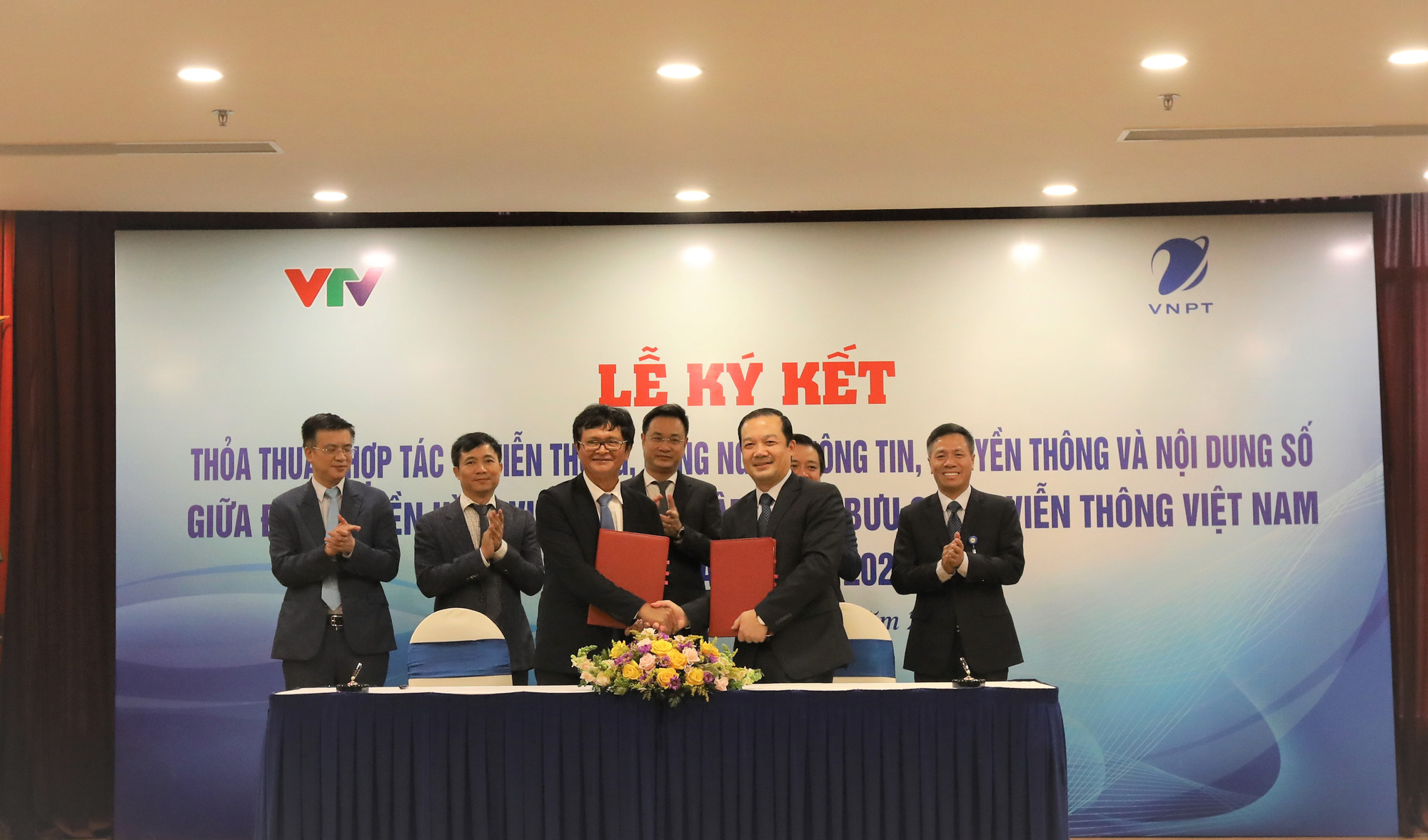VNPT và VTV hợp tác để chuyển đổi số - Ảnh 2.