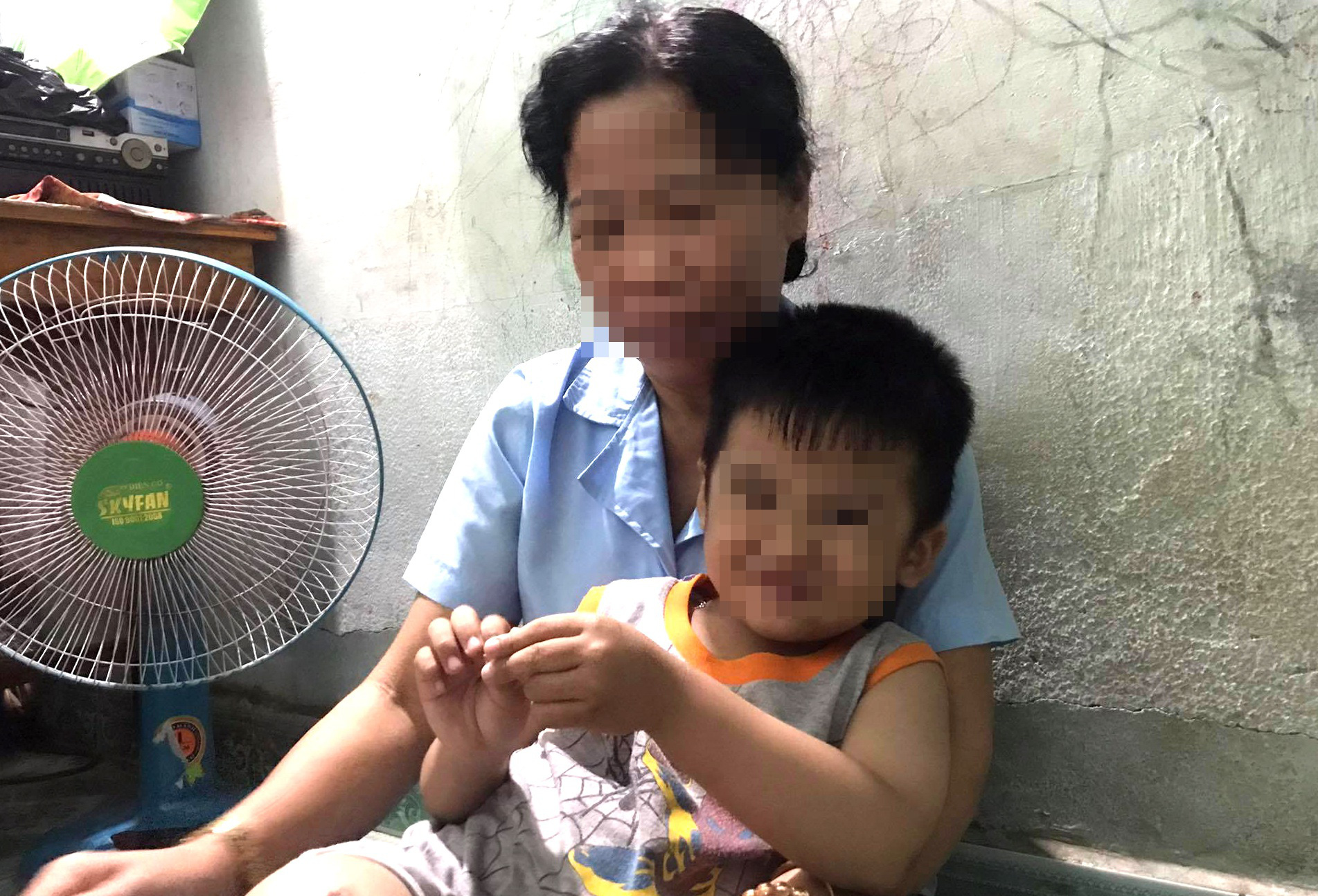 Vụ đánh nữ sinh sau va chạm giao thông: &quot;Con trai tôi sai lầm rồi!&quot; - Ảnh 1.