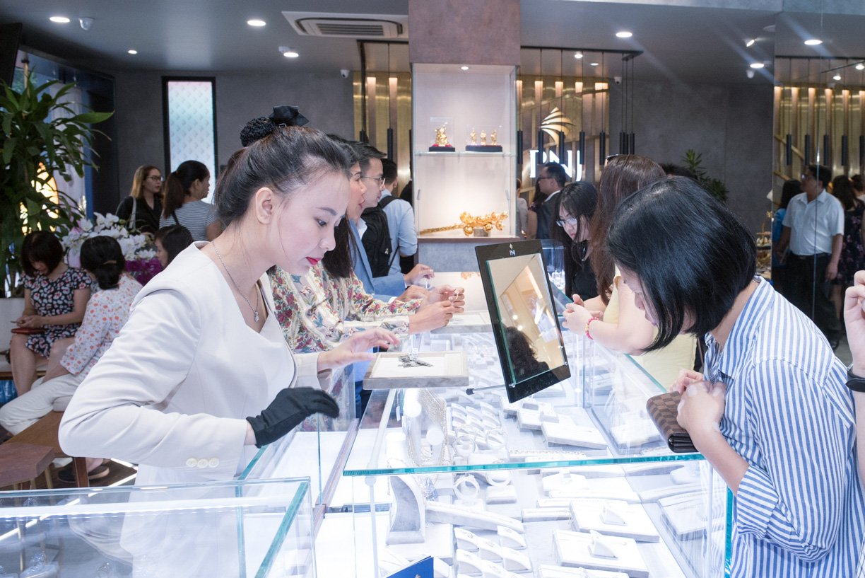 5 năm liên tiếp PNJ được vinh danh top 10 trong 100 doanh nghiệp phát triển bền vững - Ảnh 2.