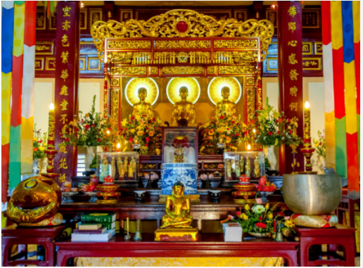 Huế: Bí ẩn ngôi chùa lưu giữ bộ tượng Thập bát La Hán bằng đồng cổ nhất - Ảnh 3.