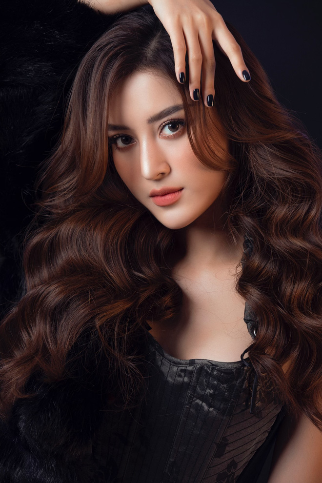 Á hậu Huyền My diện đồ xuyên thấu, tự tin theo đuổi phong cách sexy - Ảnh 3.