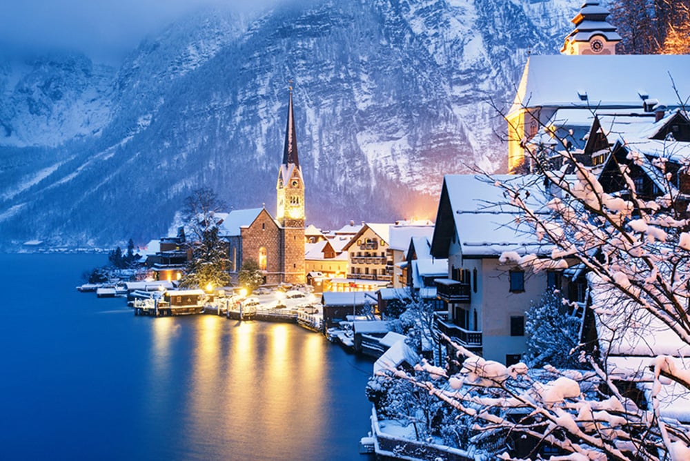 Làng cổ 7.000 năm tuổi Hallstatt đẹp mê mẩn vào mùa đông - Ảnh 10.