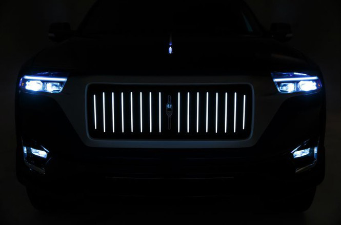 Xe siêu sang Aznom Palladium dài gần 6 mét của Italy - Ảnh 9. Xe siêu sang Aznom Palladium dài gần 6 mét của Italy - Ảnh 9.