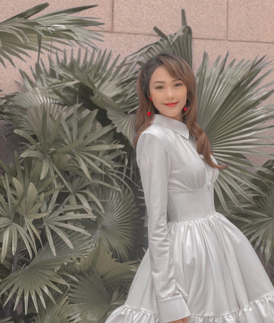 Trúc Nhân rạng rỡ bên Hoài Linh, nhắn gửi người đàn ông vĩ đại nhất showbiz - Ảnh 11.
