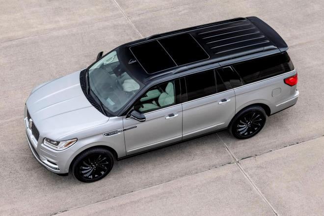 Cận cảnh Lincoln Navigator L Black Label 2021 giá hơn 8 tỷ đồng - Ảnh 4.