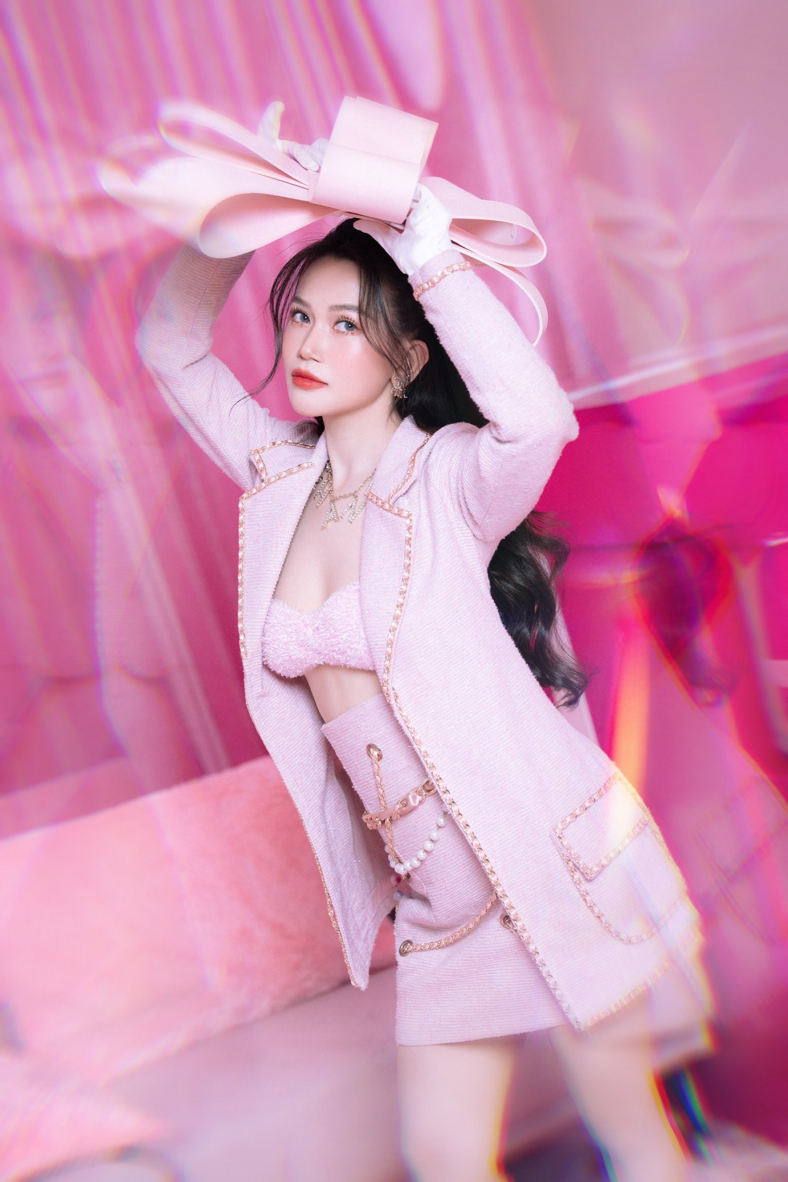 Hậu chia tay Huỳnh Phương, Sĩ Thanh tung bộ ảnh sexy hết nấc mừng sinh nhật - Ảnh 5.
