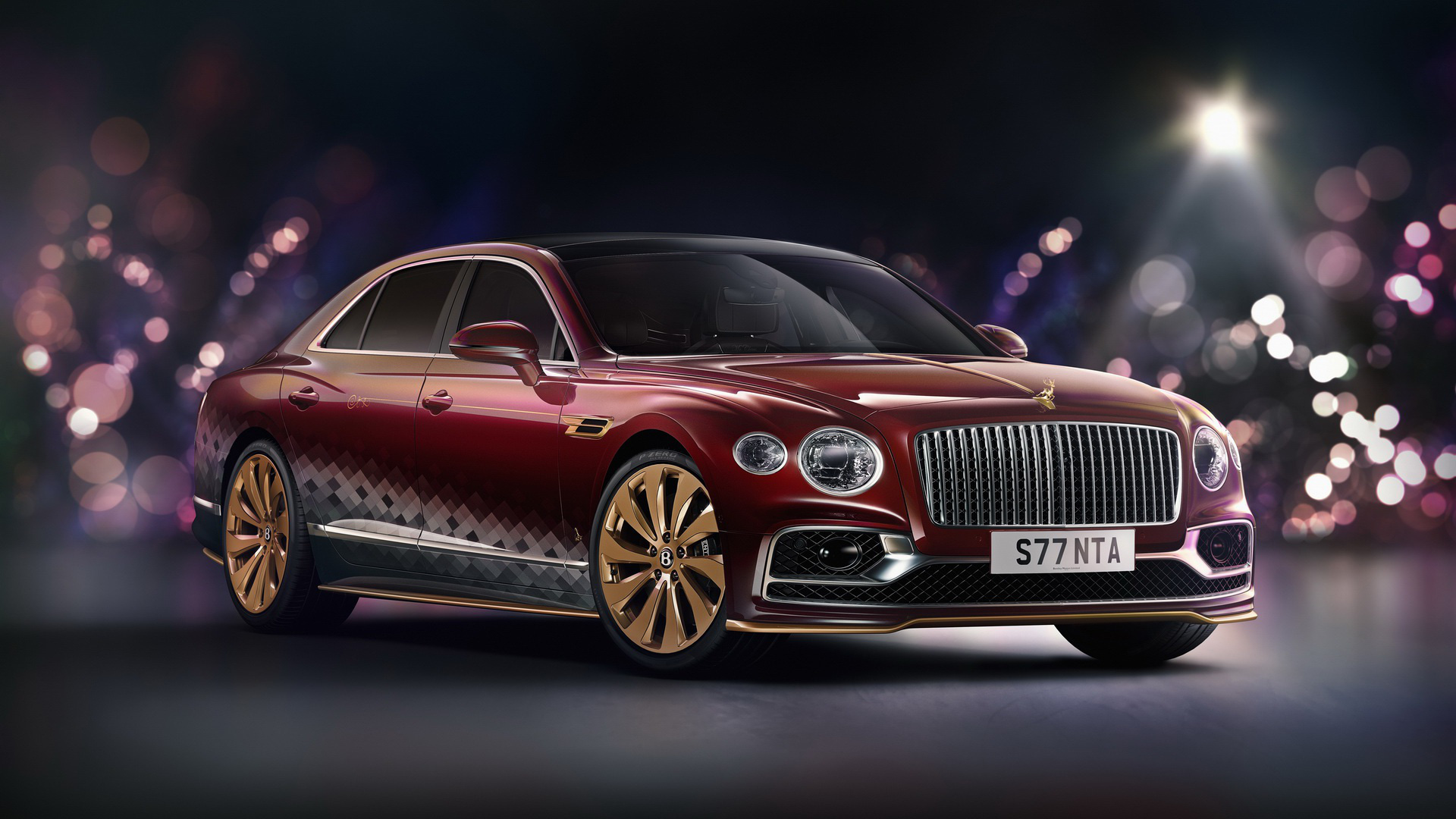 Bentley biến Flying Spur thành xe tuần lộc của ông già Noel - Ảnh 1.