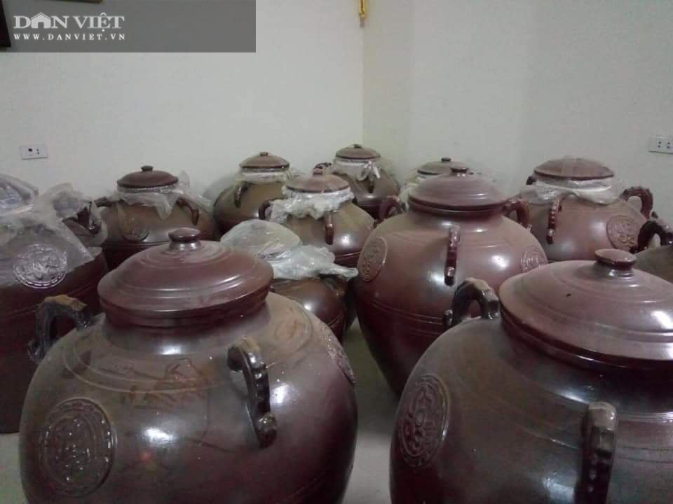 Nấu rượu bằng thứ men làm từ các loại lá cây trên rừng, giá bán cao hơn mà nhiều người vẫn thi nhau đặt mua - Ảnh 9.