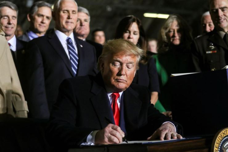 Trump quyết giáng &quot;đòn chí mạng&quot; vào dự án &quot;Dòng chảy phương Bắc-2&quot; - Ảnh 1.