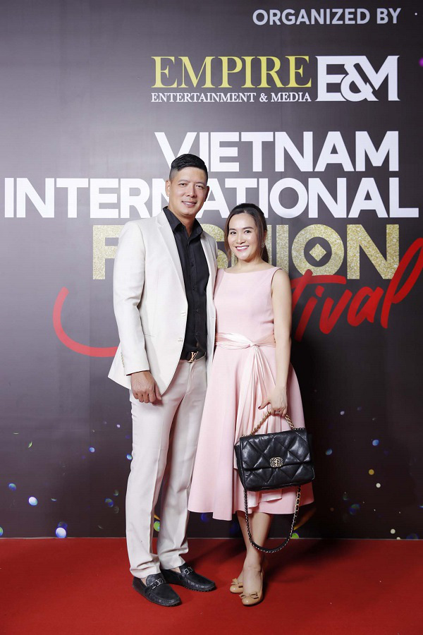 &quot;Vietnam International Fashion Festival 2020&quot;: Những siêu mẫu vang bóng một thời chứng tỏ đẳng cấp - Ảnh 15.