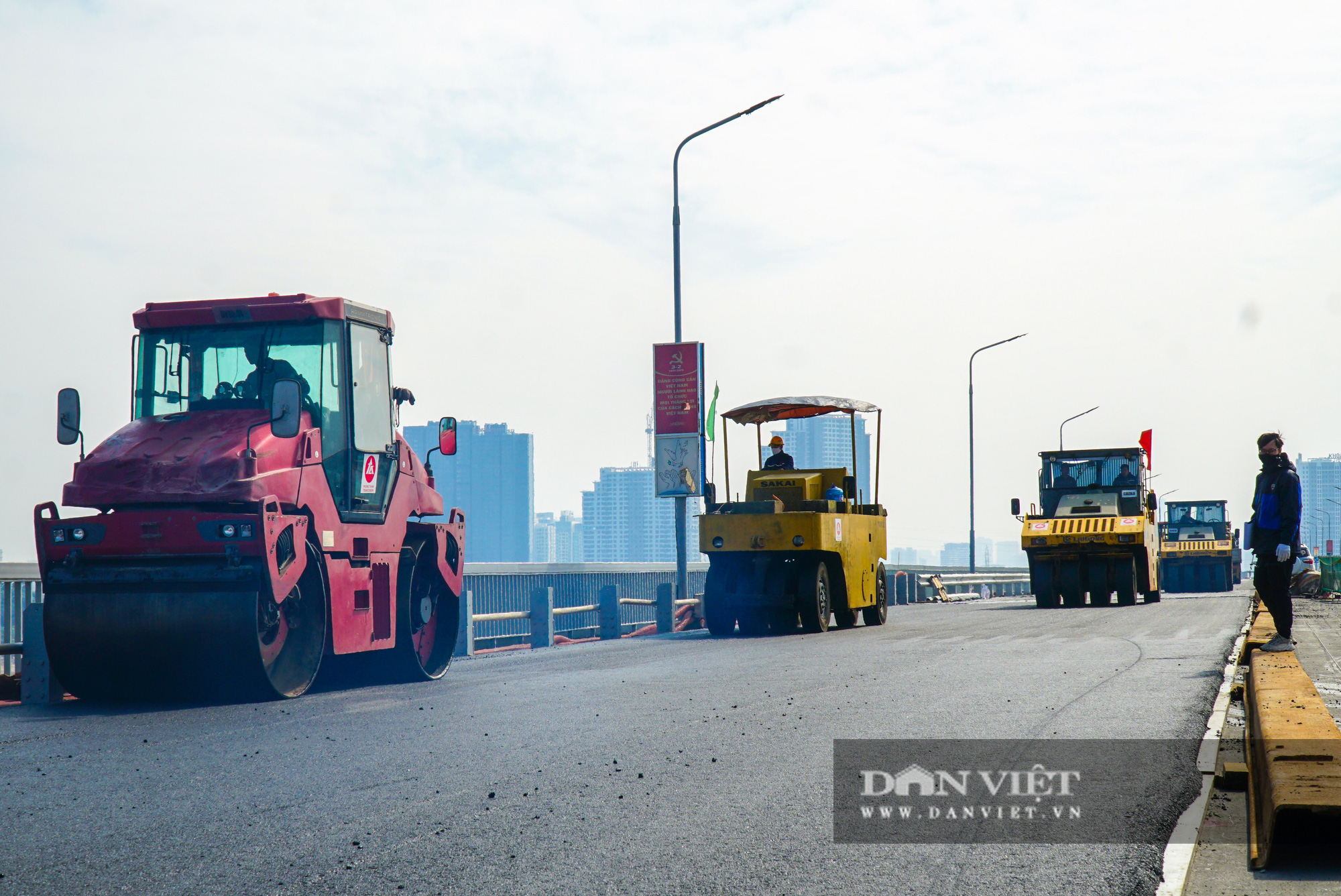 Bộ trưởng Nguyễn Văn Thể: Cầu Thăng Long có độ cứng tránh &quot;chấn động&quot; - Ảnh 3.