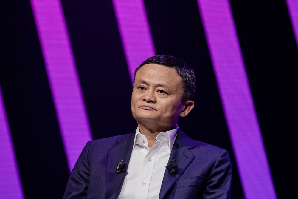 Vận đen lại ập đến với Alibaba của Jack Ma khi trình duyệt UC Browser bị Bắc Kinh giáng đòn - Ảnh 1.