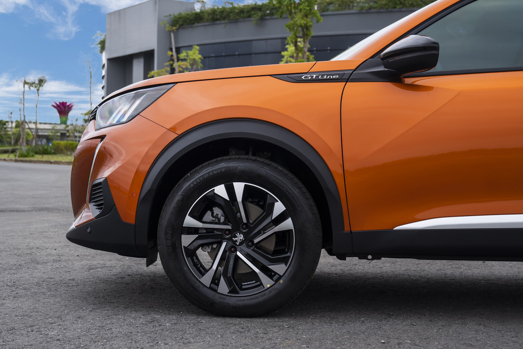 Hệ thống hỗ trợ lái xe ADAS trên Peugeot 2008 có gì đặc biệt? - Ảnh 5. Hệ thống hỗ trợ lái xe ADAS trên Peugeot 2008 có gì đặc biệt? - Ảnh 5.