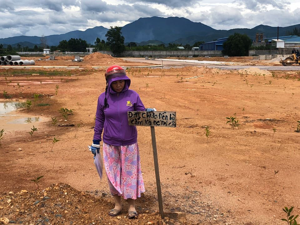 Bình Định: Phó Trưởng phòng GPMB không được bổ nhiệm lại vì... gây ảnh hưởng uy tín cơ quan - Ảnh 1.