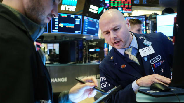 Chứng khoán Mỹ 10/2: S&P 500 và Nasdaq Composite phá đỉnh thời đại bất chấp đại dịch - Ảnh 1. Chứng khoán Mỹ 10/2: S&P 500 và Nasdaq Composite phá đỉnh thời đại bất chấp đại dịch - Ảnh 1.