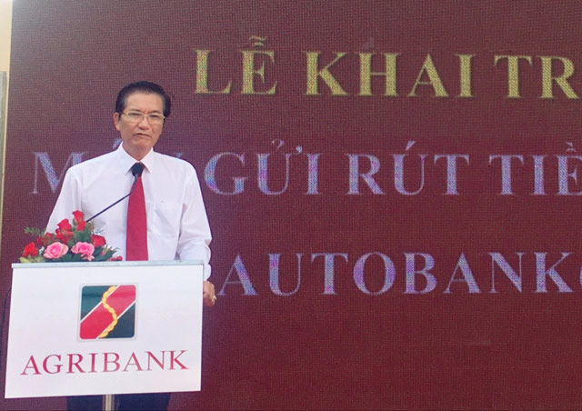 Agribank khai trương máy gửi, rút tiền tự động Autobank thứ 3 khu vực ĐBSCL - Ảnh 2. Agribank khai trương máy gửi, rút tiền tự động Autobank thứ 3 khu vực ĐBSCL - Ảnh 2.