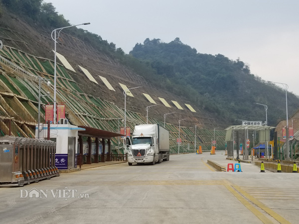Dịch Covid- 19, kim ngạch xuất nhập khẩu Lạng Sơn giảm mạnh - Ảnh 4. Dịch Covid- 19, kim ngạch xuất nhập khẩu Lạng Sơn giảm mạnh - Ảnh 4.