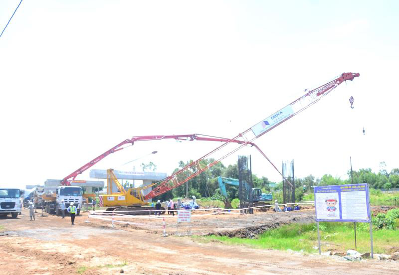 Cao tốc Trung Lương - Mỹ Thuận lại đứng trước nguy cơ lỡ hẹn - Ảnh 1. Cao tốc Trung Lương - Mỹ Thuận lại đứng trước nguy cơ lỡ hẹn - Ảnh 1.