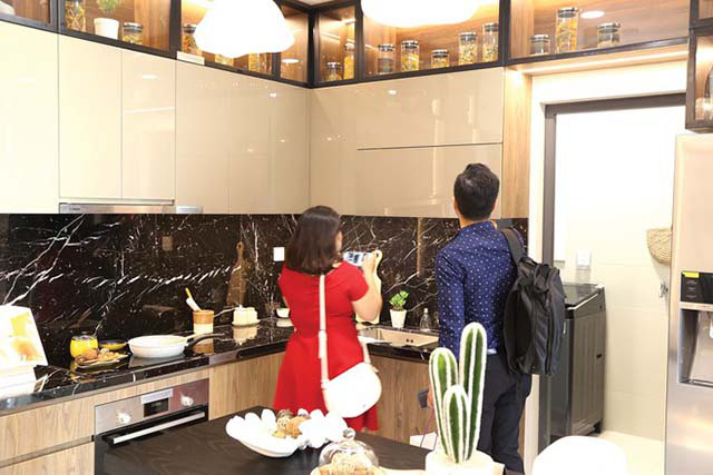 Doanh nghiệp địa ốc thay đổi kế hoạch vì đại dịch - Ảnh 1. Doanh nghiệp địa ốc thay đổi kế hoạch vì đại dịch - Ảnh 1.