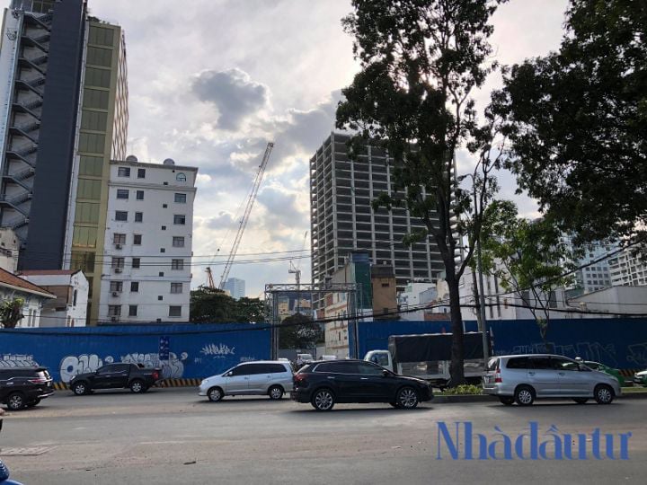 Ba khu đất vàng Sài Gòn bị đề nghị thu hồi đang trong 'tay' ai? - Ảnh 1. Ba khu đất vàng Sài Gòn bị đề nghị thu hồi đang trong 'tay' ai? - Ảnh 1.