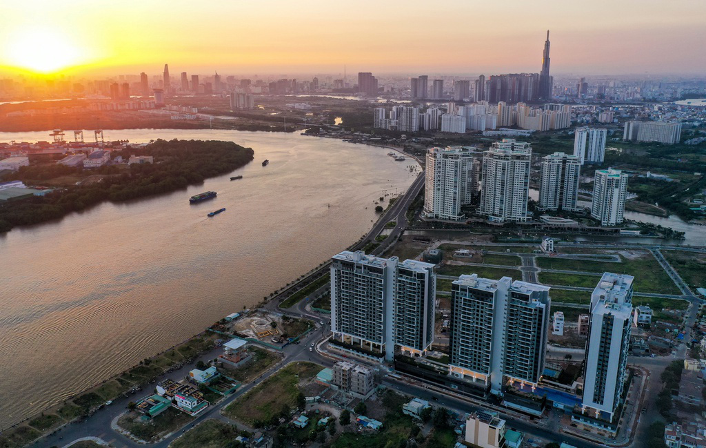 Bất động sản có rơi vào 'ngủ đông'? - Ảnh 1. Bất động sản có rơi vào 'ngủ đông'? - Ảnh 1.