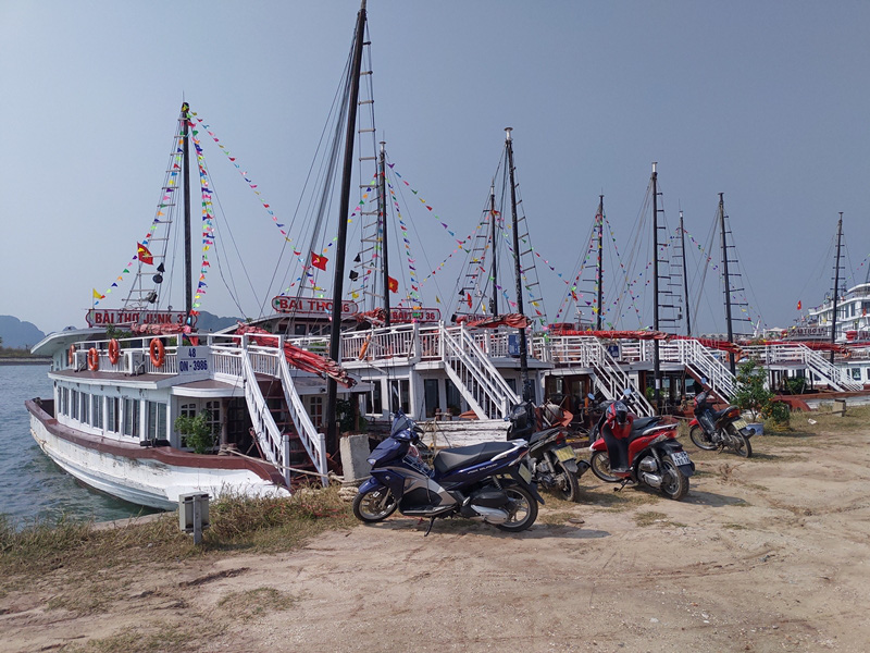 Quảng Ninh: Điều chỉnh tuyến đường thủy thăm quan vịnh Hạ Long - Ảnh 1. Quảng Ninh: Điều chỉnh tuyến đường thủy thăm quan vịnh Hạ Long - Ảnh 1.