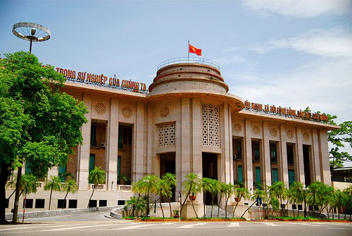 Chỉ đạo mới của Thống đốc Lê Minh Hưng về phòng, chống dịch Covid-19 - Ảnh 1. Chỉ đạo mới của Thống đốc Lê Minh Hưng về phòng, chống dịch Covid-19 - Ảnh 1.
