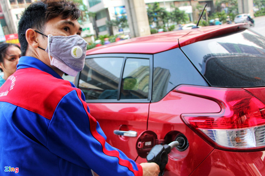 Giá xăng tại Việt Nam đứng ở đâu so với thế giới? - Ảnh 2. Giá xăng tại Việt Nam đứng ở đâu so với thế giới? - Ảnh 2.