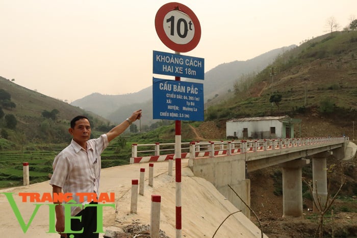 Nông thôn mới Sơn La: Lan tỏa phong trào hiến đất làm đường ở Tạ Bú - Ảnh 6.