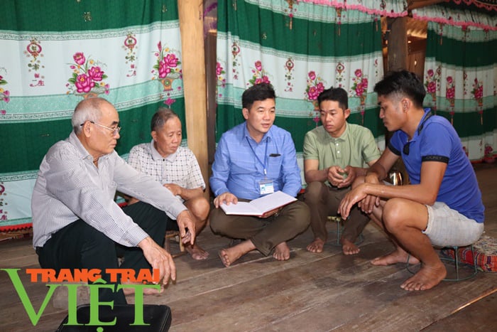 Nông thôn mới Sơn La: Lan tỏa phong trào hiến đất làm đường ở Tạ Bú - Ảnh 5.