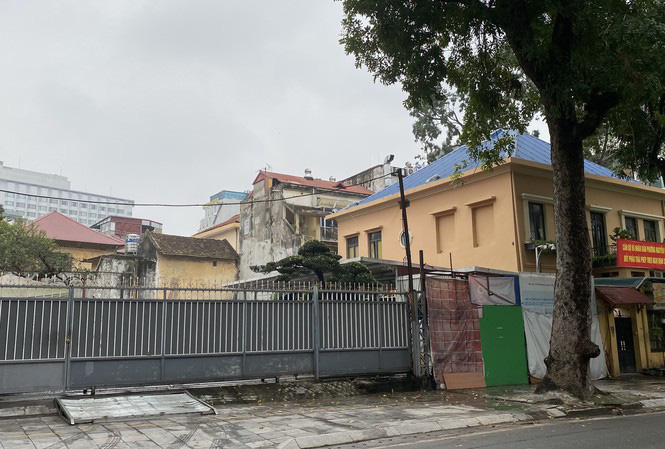"Sợi dây" đất vàng 69 Nguyễn Du giữa Khoáng sản Hợp Thành và nhóm ngành dầu khí - Ảnh 1. "Sợi dây" đất vàng 69 Nguyễn Du giữa Khoáng sản Hợp Thành và nhóm ngành dầu khí - Ảnh 1.