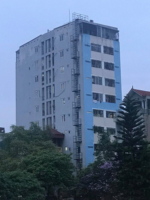 Cuộc tháo chạy bất thành khỏi những toà chung cư giá rẻ - Ảnh 1. Cuộc tháo chạy bất thành khỏi những toà chung cư giá rẻ - Ảnh 1.
