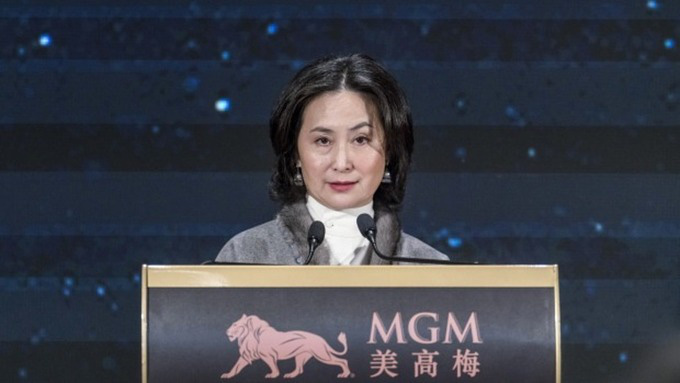'Nội chiến' giành tài sản của gia đình vua sòng bài Macau - Ảnh 3. 'Nội chiến' giành tài sản của gia đình vua sòng bài Macau - Ảnh 3.