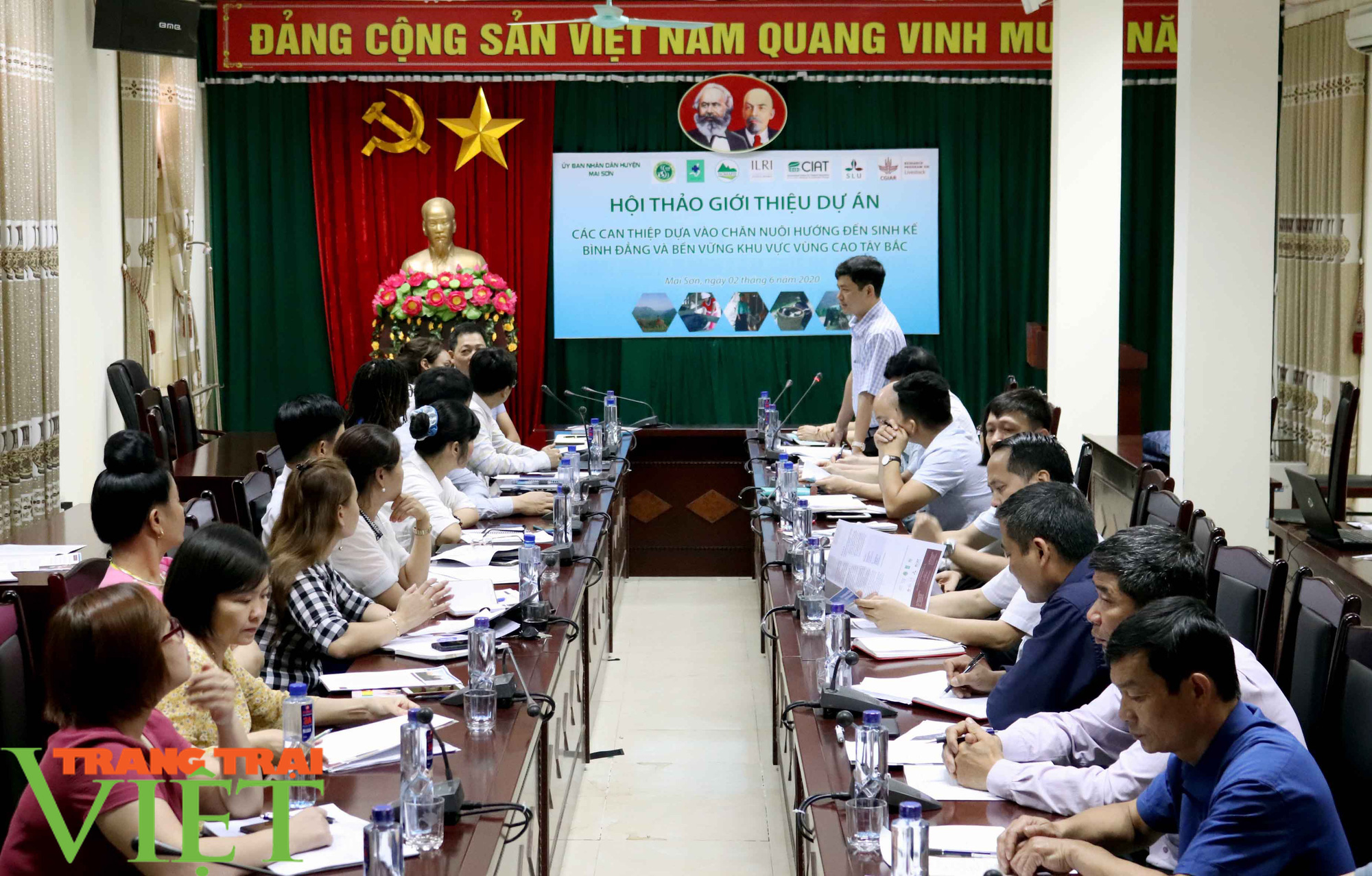 Sơn La: Chăn nuôi hướng tới phát triển bền vững ở vùng cao - Ảnh 1.