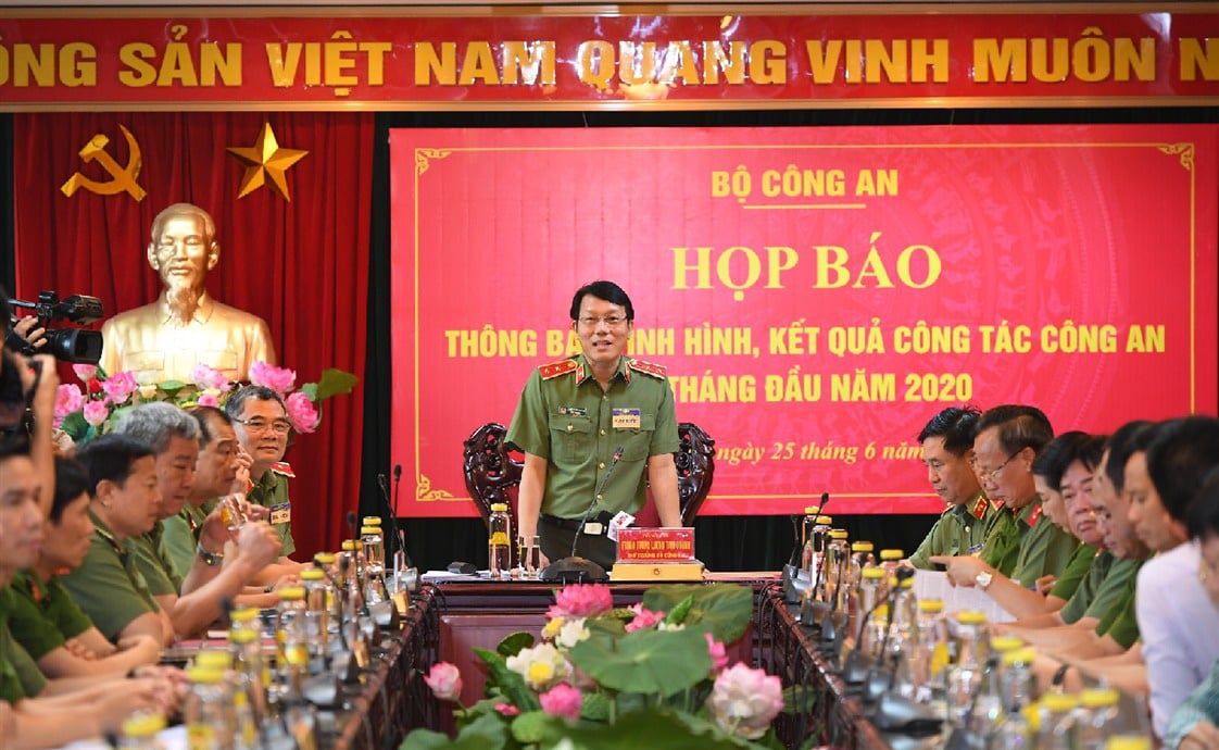 Vụ liên quan đại gia điếu cày Lê Thanh Thản, đã khởi tố thêm nhiều người - Ảnh 1.