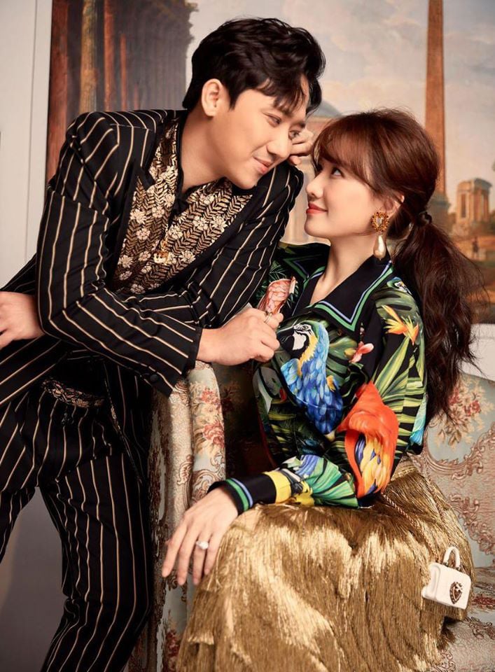 Trấn Thành tung ảnh tình tứ bên Hari Won sau 4 năm kết hôn khiến fan &quot;lịm tim&quot; - Ảnh 7.